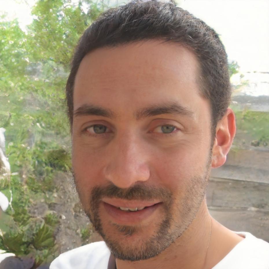 Roscoe Martinez, Financial Technology Expert